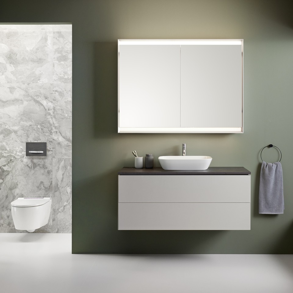 Več prostora, čistoče in prilagodljivosti v kopalnici zahvaljujoč izdelkom Geberit ONE