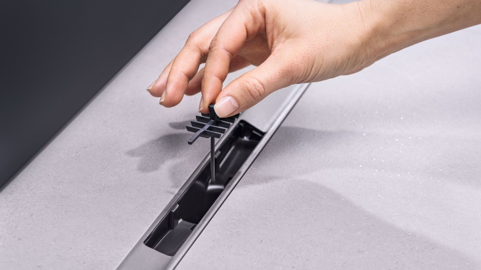 Vložek v obliki glavnika pri CleanLine50 Vložek v obliki glavnika pri CleanLine50