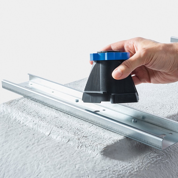 Komplet nog Geberit za kopalne kadi Komplet nog Geberit za kopalne kadi