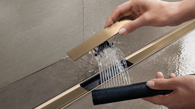 Čiščenje nastavka z glavnikom CleanLine