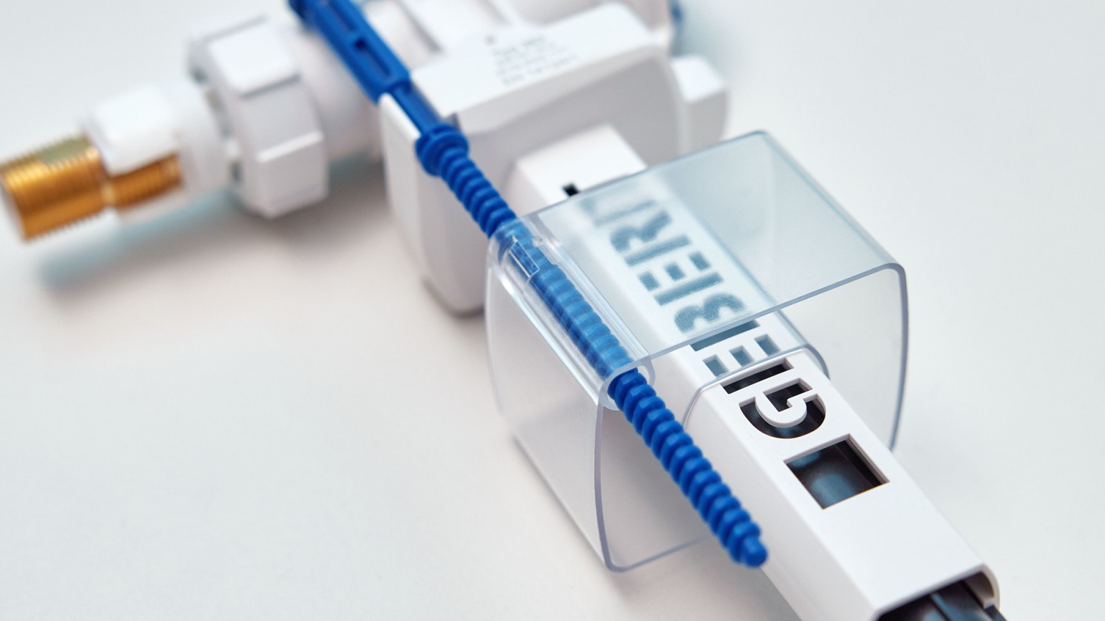 Geberit Tip 383 polnilni ventil