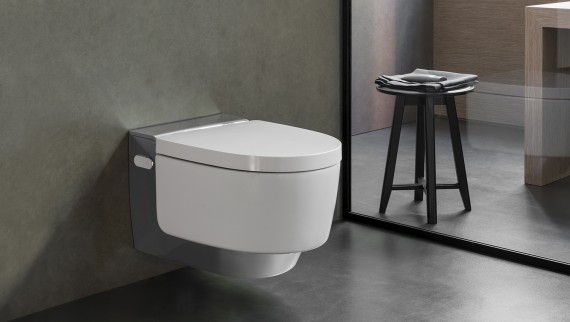 Geberit AquaClean Mera se harmonično zlije z vsako kopalnico Geberit AquaClean Mera se harmonično zlije z vsako kopalnico