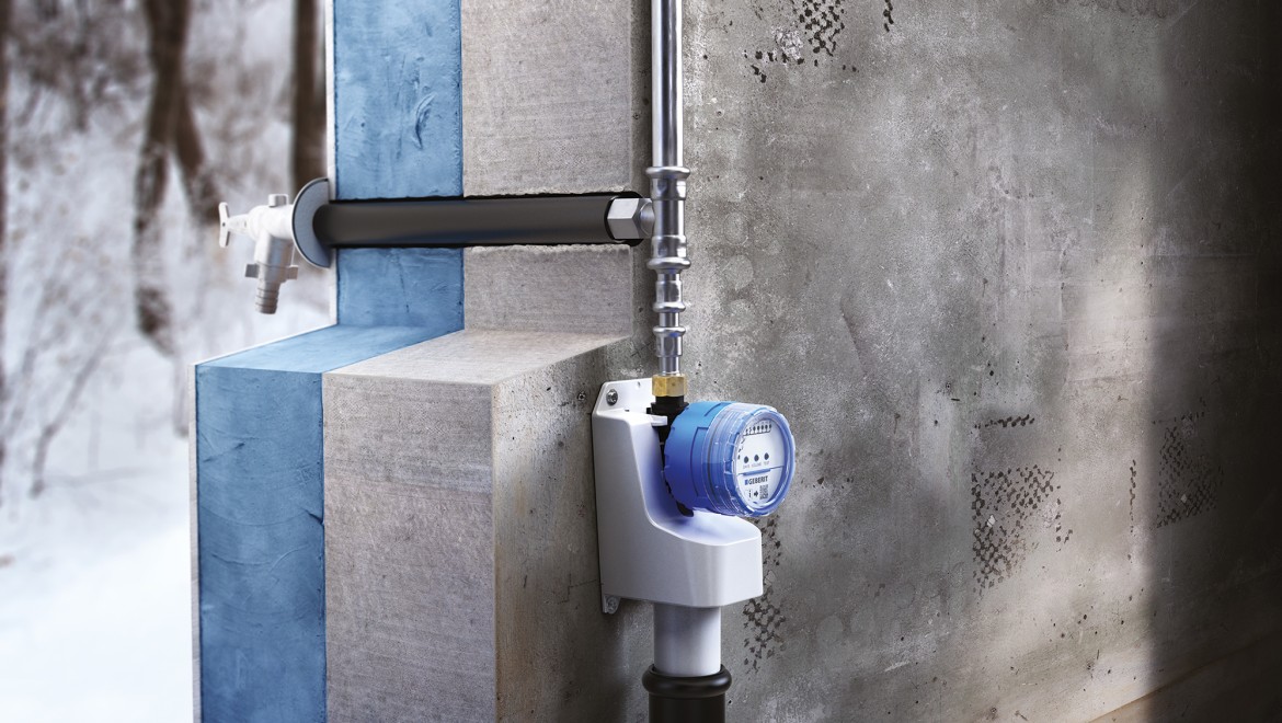 Geberit HS01 higienska splakovalna enota na ceveh, ki se uporabljajo samo v določenih obdobjih leta (© Geberit) Geberit HS01 higienska splakovalna enota na ceveh, ki se uporabljajo samo v določenih obdobjih leta (© Geberit)