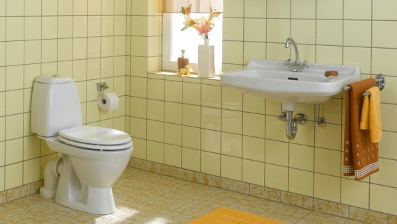 Veliko baby boomov se je rodilo v času, ko številne hiše še niso imele kadi Veliko baby boomov se je rodilo v času, ko številne hiše še niso imele kadi
