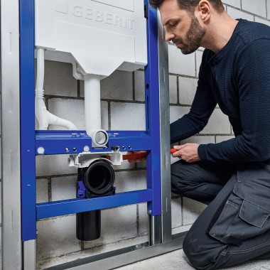 Namestitev električne in komunikacijske doze Geberit