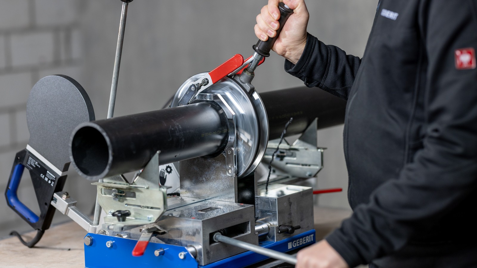 Geberit Media varilni stroj