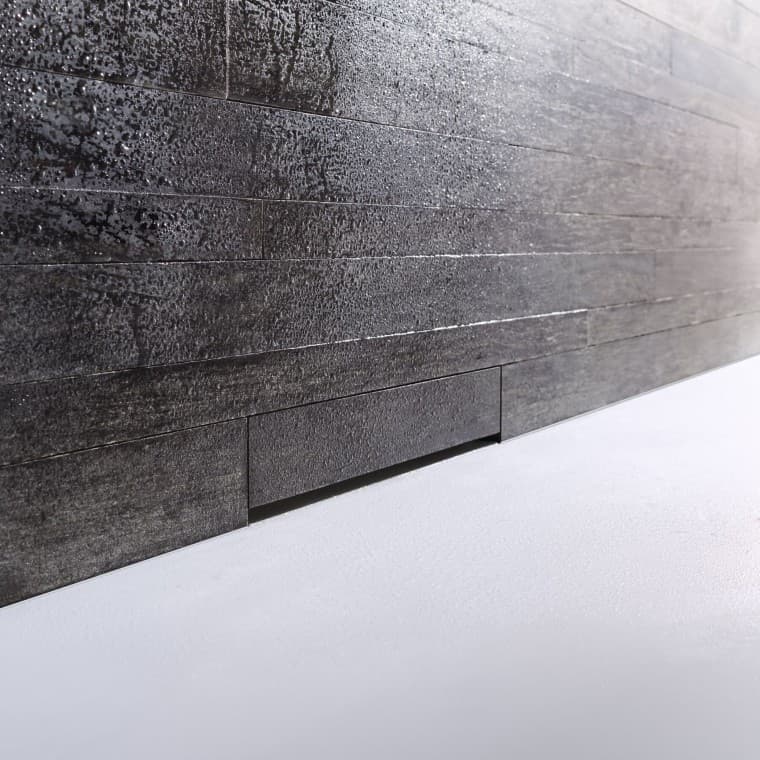 Stenski odtok za prhe Stenski odtok za prhe