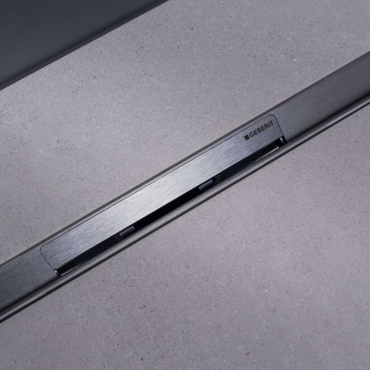 Geberit CleanLine50 v črnem kromu Geberit CleanLine50 v črnem kromu