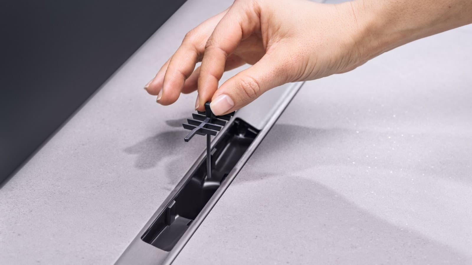 Vložek v obliki glavnika pri CleanLine50 Vložek v obliki glavnika pri CleanLine50