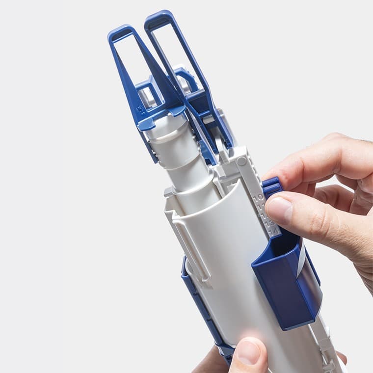 Vsestranski izplakovalni ventil Geberit tip 212 z nastavljivimi nastavitvami Vsestranski izplakovalni ventil Geberit tip 212 z nastavljivimi nastavitvami