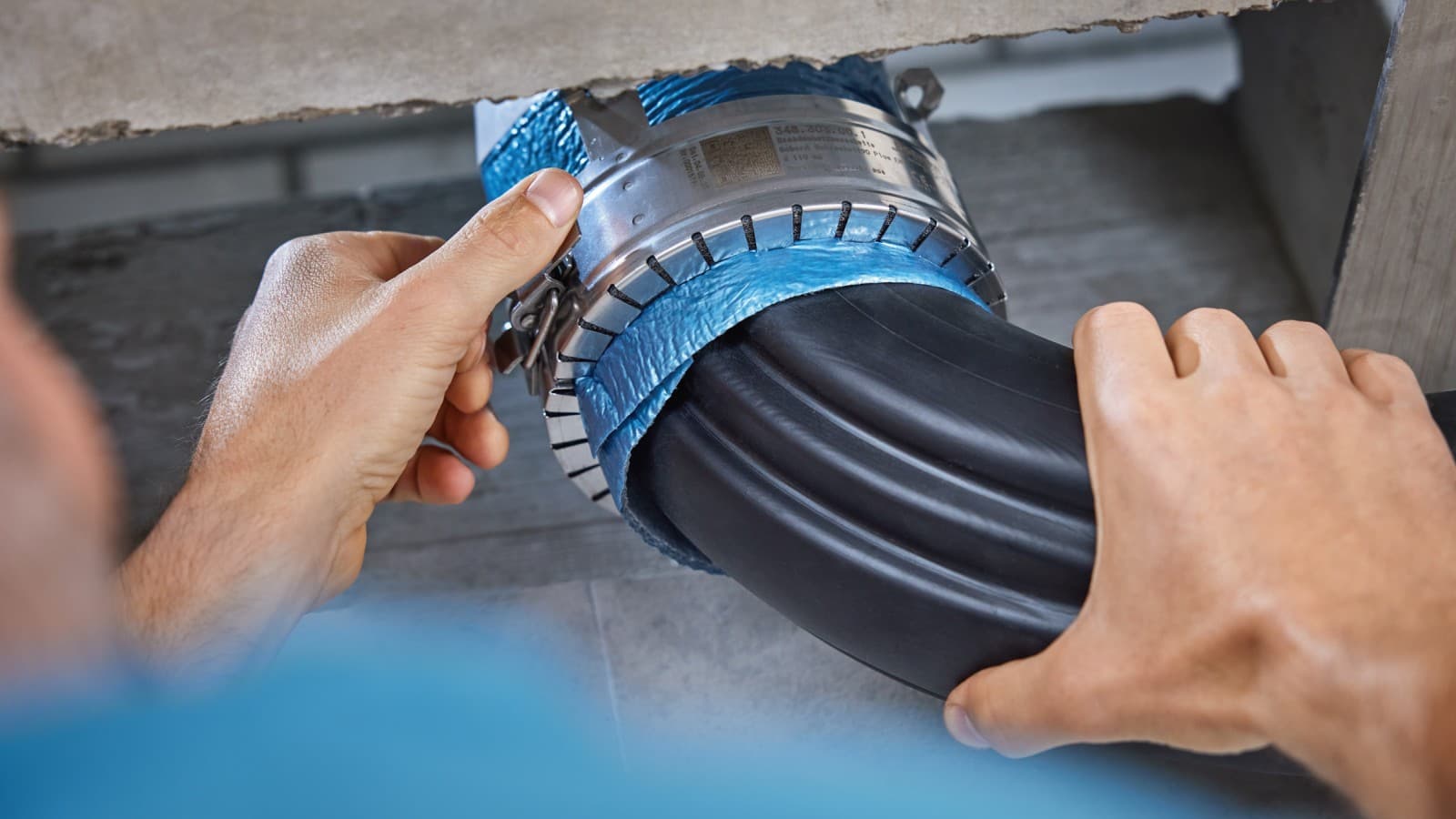 Vgradnja Geberit Rohrschott90 Plus na koleno Geberit BottomTurn Vgradnja Geberit Rohrschott90 Plus na koleno Geberit BottomTurn