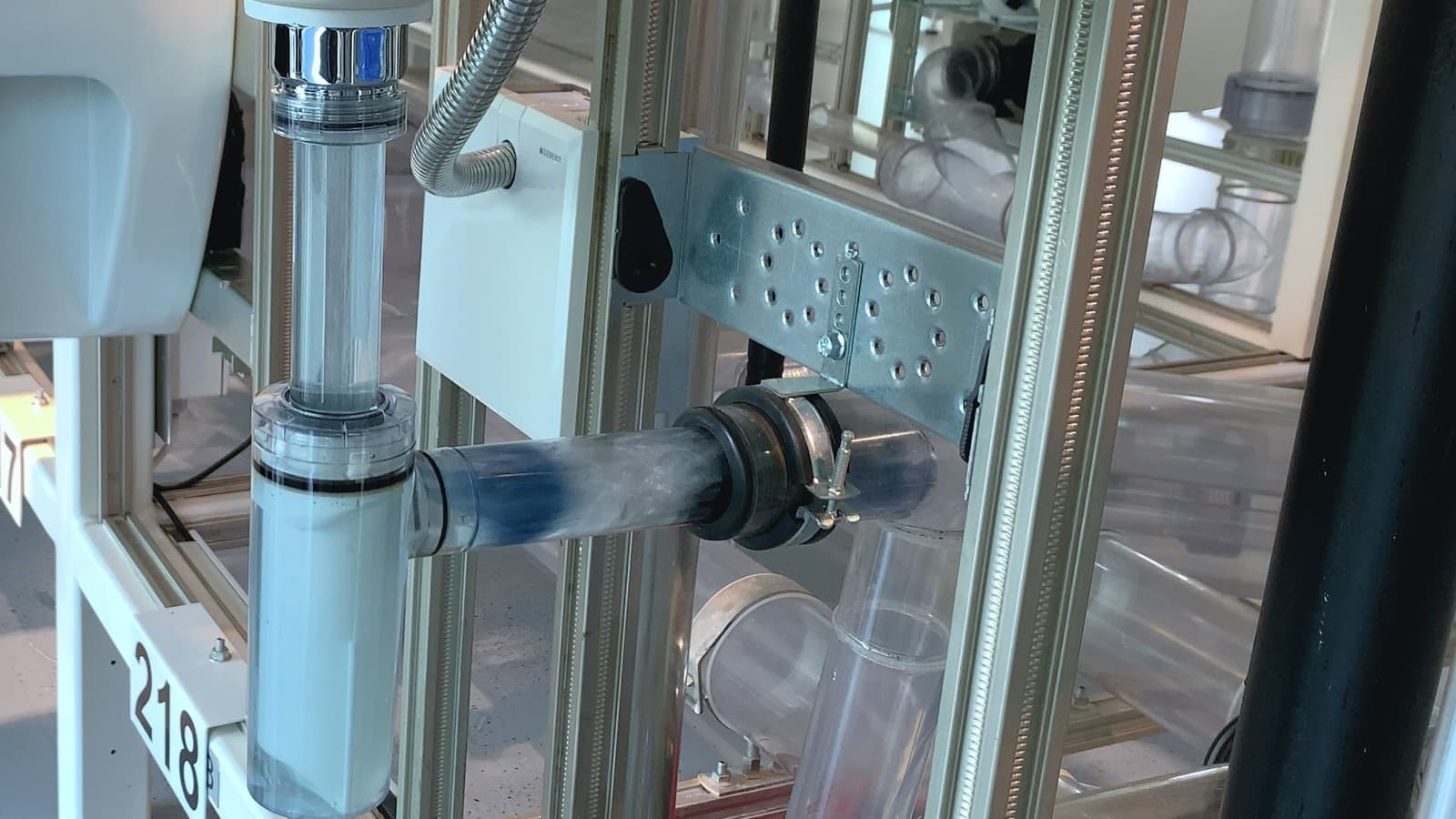 Ovira se sprosti in odplakne Ovira se sprosti in odplakne