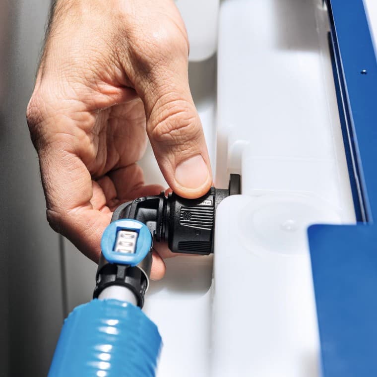 Enostavna in zanesljiva inštalacija s sistemom MasterFix Enostavna in zanesljiva inštalacija s sistemom MasterFix