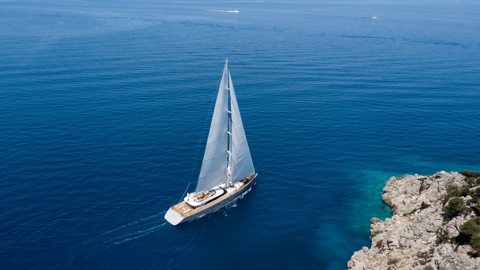 Jadrnica iz ladjedelnice ADA Yachting v Bodrumu drsi po Sredozemlju. (© ADA Yachting) Jadrnica iz ladjedelnice ADA Yachting v Bodrumu drsi po Sredozemlju. (© ADA Yachting)