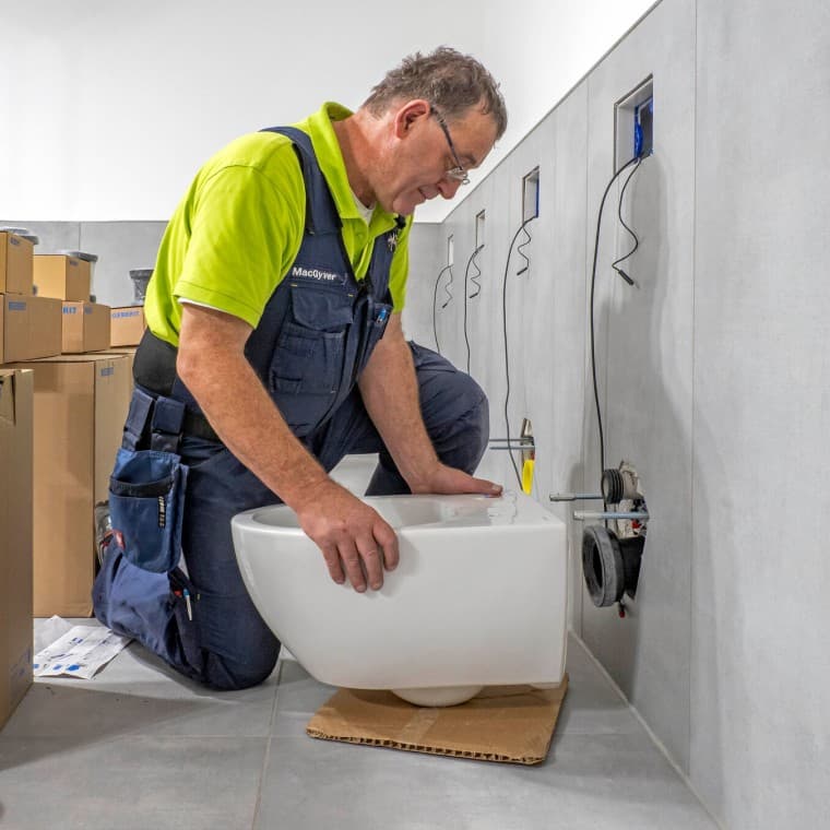 Namestitev WC-ja Geberit Acanto Namestitev WC-ja Geberit Acanto