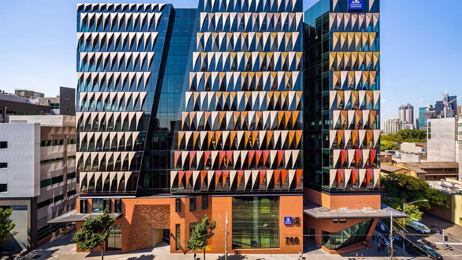 Melbourne Connect, inovativni center za prenos znanja in izkušenj (© Peter Casamento, Marc Williams) Melbourne Connect, inovativni center za prenos znanja in izkušenj (© Peter Casamento, Marc Williams)